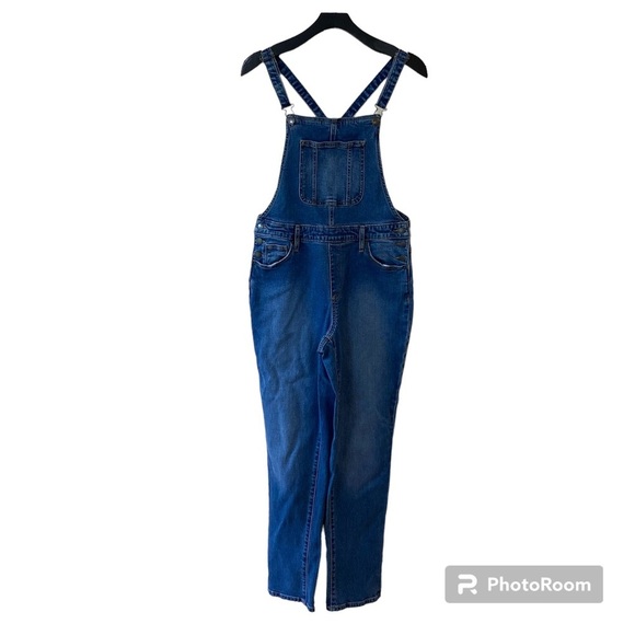 Universal Thread Denim Overalls - Picture 2 of 12